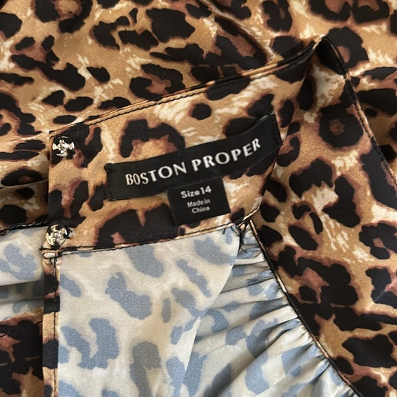 Boston Proper Cold Shoulder Leopard Print NEW - Picture 9 of 10
